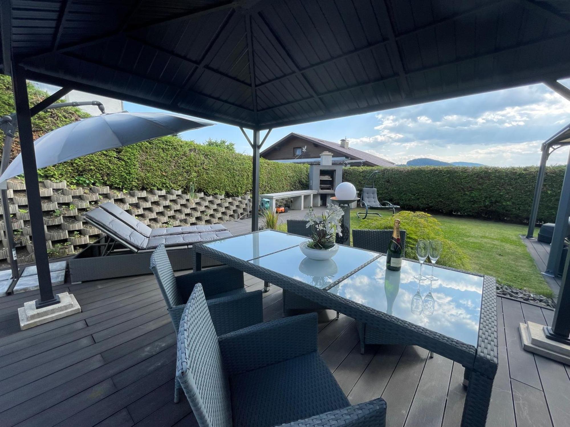 Ferienwohnung Am Seeblick Feldkirchen In Kaernten Ngoại thất bức ảnh